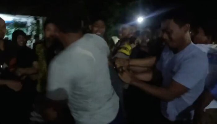 Gagal Kabur, Maling Motor di Jember Jadi Bulan-bulanan Warga