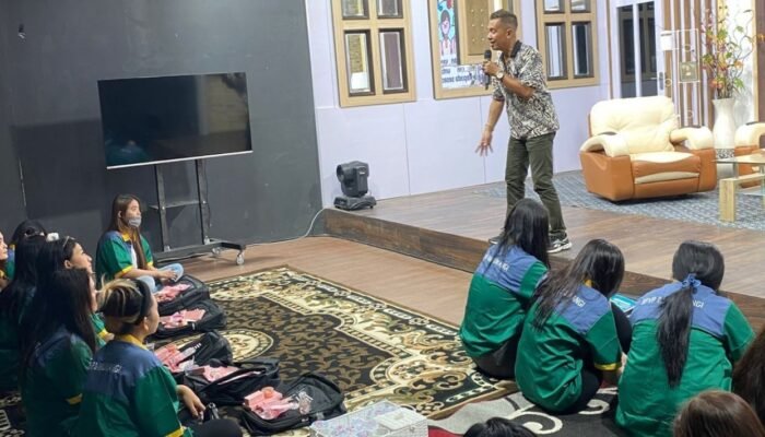 Pelatihan untuk LC di Banyuwangi Tuai Polemik, Pro dan Kontra Mengemuka