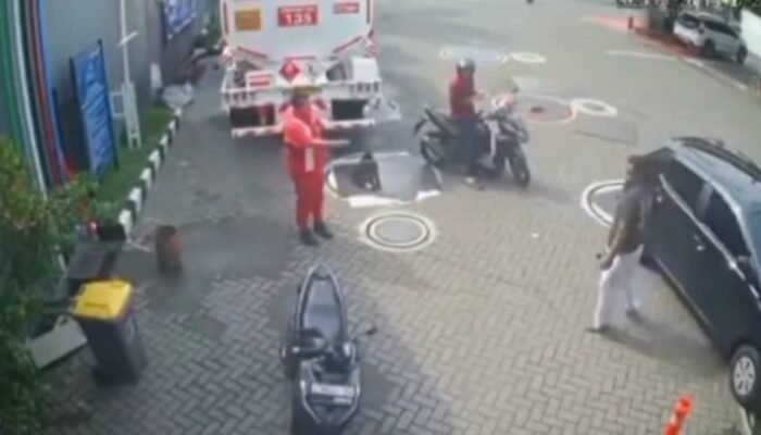 Tegur Pelanggan Merokok, Petugas SPBU Surabaya Dikeroyok 7 Orang
