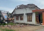 Rumah polisi meledak, Berita Mojokerto