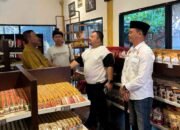 HIPMI Mojokerto Dukung Pengembangan Ekonomi Lokal Lewat Event ‘Cokelat Mojopahit Fun Swimming Series I-2025’