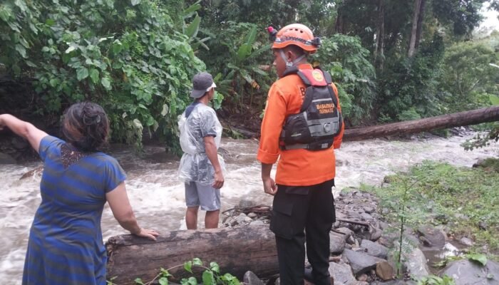 Satu Warga Terbawa Arus Sungai di Dermaga Panamboang Halsel
