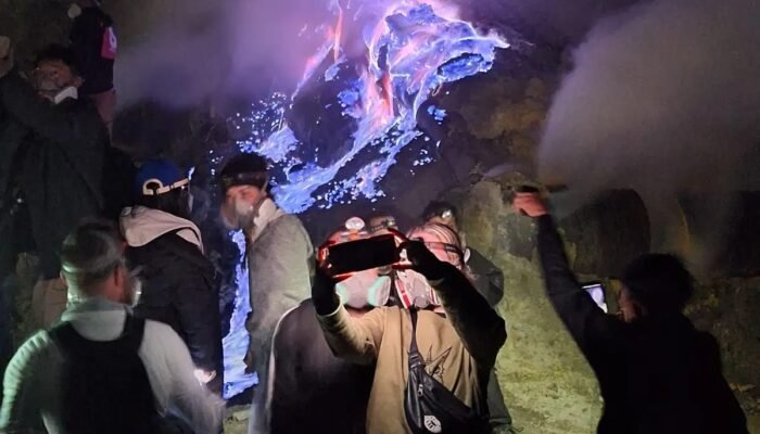 Kawah Ijen: Keindahan Alam yang Tak Terlupakan