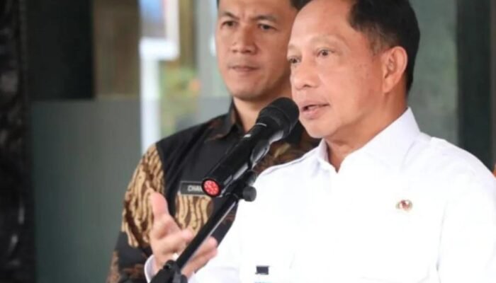 Pembatalan Pelantikan Kepala Daerah 2025 Picu Polemik di Berbagai Daerah