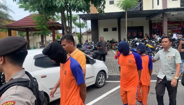Polisi Tangkap Tiga Pelaku Pemerkosaan dan Pembunuhan Siswi SMA di Jombang