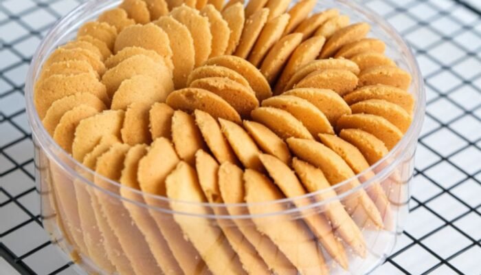 Tata Cara Membuat Kue Lidah Kucing untuk Lebaran