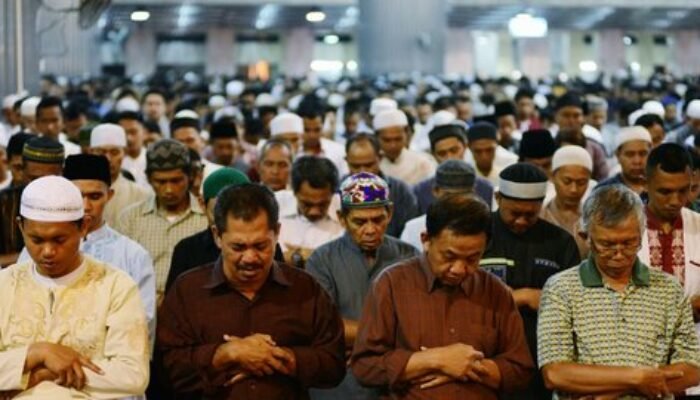 Keutamaan Sholat Tarawih Hari ke-1: Ampunan Segala Dosa