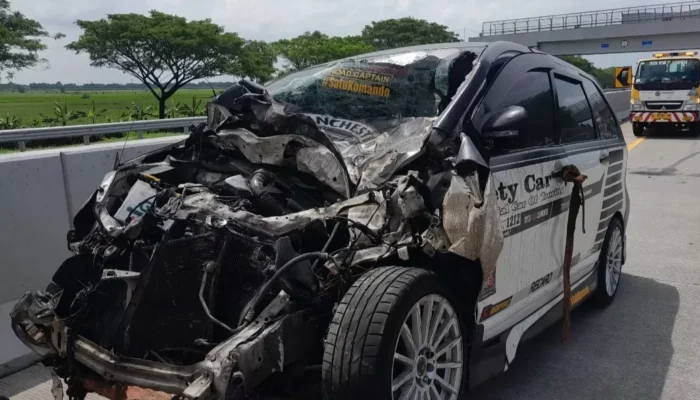 Kecelakaan Beruntun di Tol Ngawi-Kertosono, Tujuh Pemudik Luka-luka