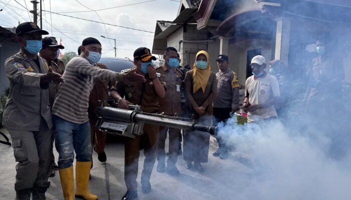 Kasus DBD Melonjak, Bupati Mojokerto Turun Tangan Lakukan Fogging