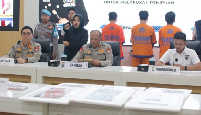 Polda Jatim Tangkap 3 Pelaku Deepfake Penipuan Catut Nama Gubernur