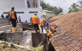 Tandon Air Gontor 5 Roboh, Empat Santri Tewas, Puluhan Luka