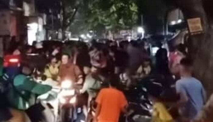 Baru Bebas dari Penjara, Residivis Curanmor Dihajar Massa di Sawahan Surabaya