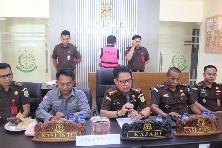 Dugaan Korupsi Dana PIP, Kepsek Korupsi Dana Komite, Korupsi Sekolah Klungkung