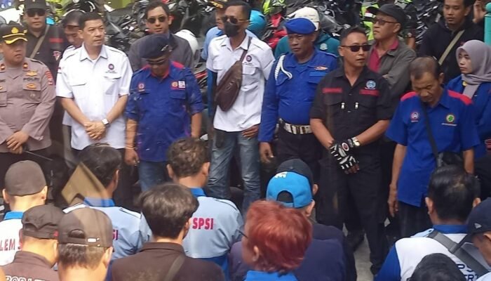 Ratusan Buruh Mojokerto Demo ke Surabaya, Desak Transparansi dan Perlindungan Kerja