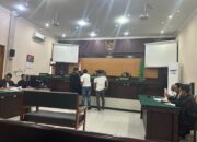 sidang didik urip, saksi mahkota, saling tuding, pn mojokerto, anies khoiru diniyati, efri alza, perkara keterangan palsu, surat kuasa palsu