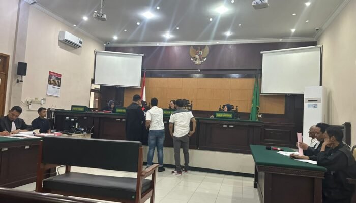 Saksi Mahkota Bersuara Beda, Sidang Perkara Kesaksian Palsu di Mojokerto Makin Panas
