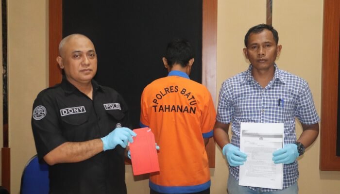 Polisi Tangkap Pria Perampas HP Usai Insiden Kecelakaan di Pujon