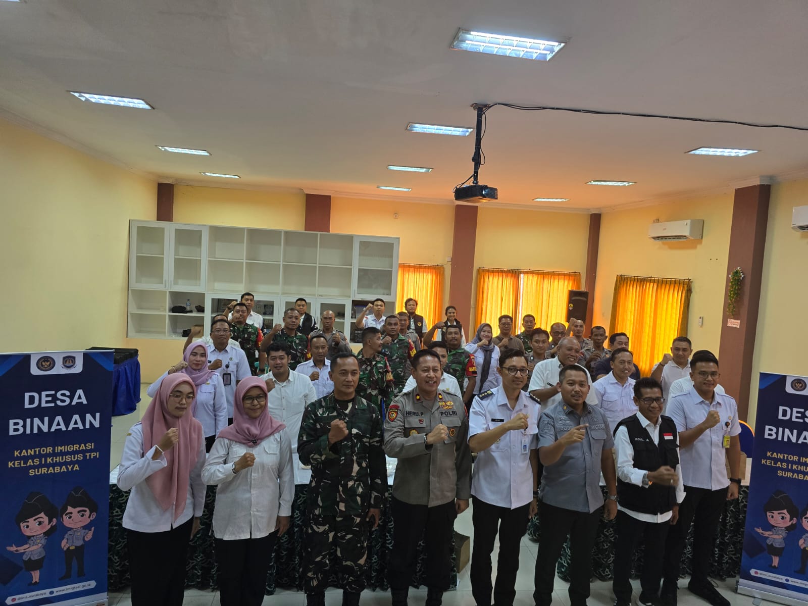 pengawasan WNA Mojokerto, Imigrasi Surabaya TIMPORA, Kecamatan Ngoro WNA, desa binaan imigrasi, lintas sektor pengawasan orang asing