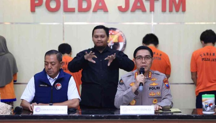 Polda Jatim Bongkar Jaringan Narkoba Internasional, 4 Orang Diciduk dan Ribuan Gram Sabu Diamankan