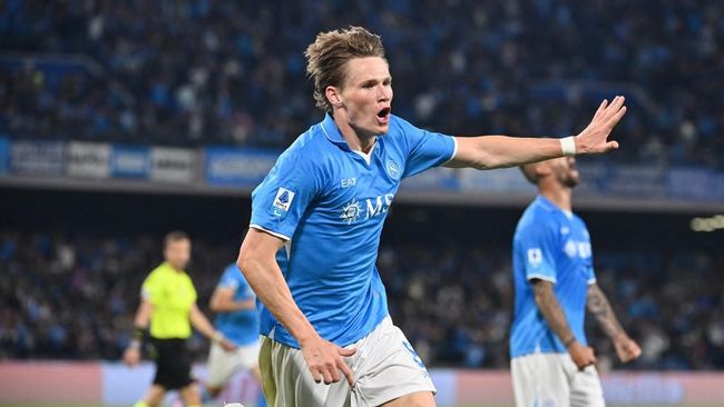 Napoli Kunci Scudetto ke-4 Usai Bungkam Cagliari 2-0 di Pekan Terakhir Serie A