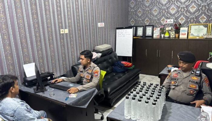 Jual 50 Botol Arak Bali, Pria Asal Surabaya Diciduk Polisi