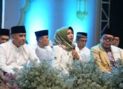 Wali Kota Mojokerto, Ika Puspitasari (Ning Ita), menyampaikan sambutan penuh semangat dalam acara Mojokerto Bersholawat.