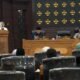 Wali Kota Mojokerto Ika Puspitasari saat menyampaikan penjelasan dua Raperda dalam sidang paripurna DPRD Kota Mojokerto