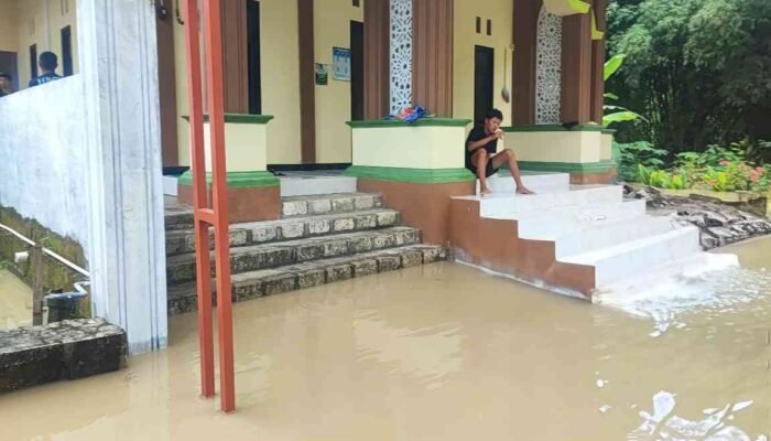 5 Desa di Dawarblandong Mojokerto Terendam Banjir