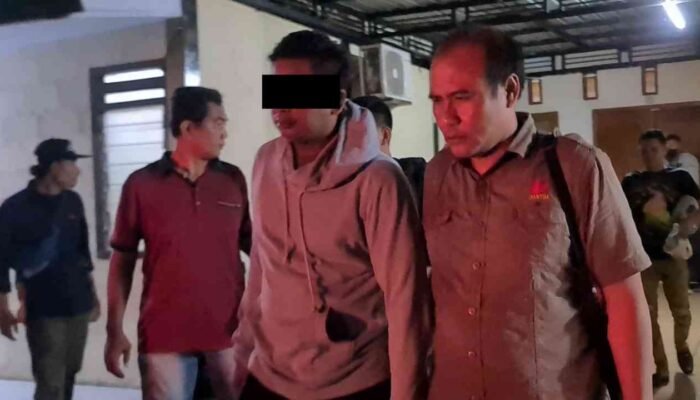 Lima Pria di Mojokerto Diciduk TNI karena Diduga Curi Kabel Telkom, Salah Satunya Ngaku Wartawan