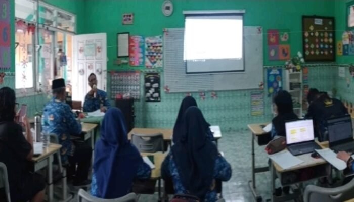 SDN Prajuritkulon 1 Mojokerto Luncurkan POD PRATU, Dorong Literasi Digital dan Karakter Siswa Lewat Podcast