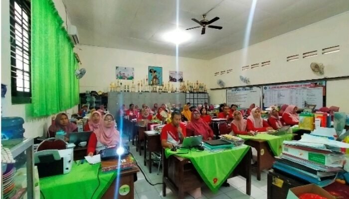 SMPN 1 Mojokerto Luncurkan SIAP KOMANDAN SPENSA, Wadah Aspirasi dan Aduan Sekolah