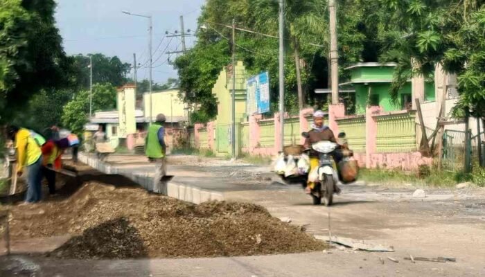 Dorong Ekonomi Daerah, Pemkab Mojokerto Lebarkan Jalan Dinoyo–Bulaksempu