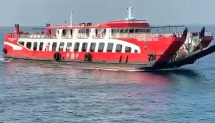 Kapal Feri Tenggelam di Selat Bali, 53 Penumpang dan 22 Kendaraan Ikut Jadi Korban