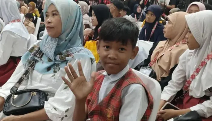 Sekolah Rakyat vs Sekolah Umum: Ini 7 Perbedaannya