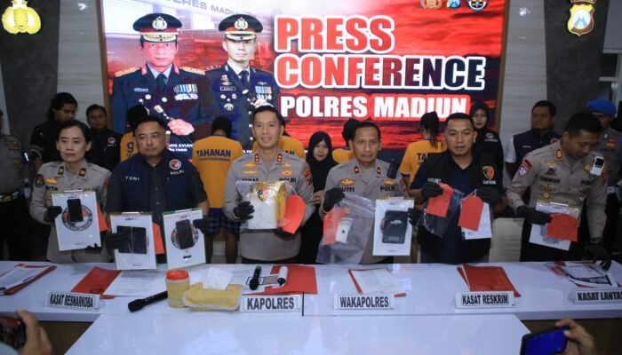 Polres Madiun Bongkar Jaringan Narkoba, 4 Tersangka dan 1,1 Kg Sabu Disita