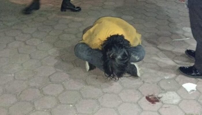 Pria Ngaku Aparat Rampas Motor Warga di Surabaya, Ketahuan Bawa Sajam