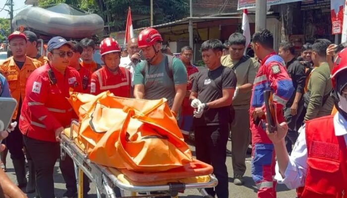 Kakek 60 Tahun Tewas Tenggelam di Sungai Joyoboyo Surabaya Saat Buang Air Besar