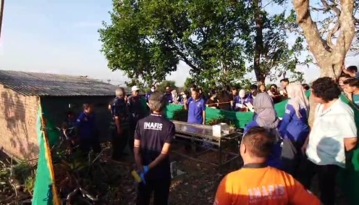 Makam Diduga Janin Hasil Aborsi di Pacet Mojokerto Dibongkar Polisi