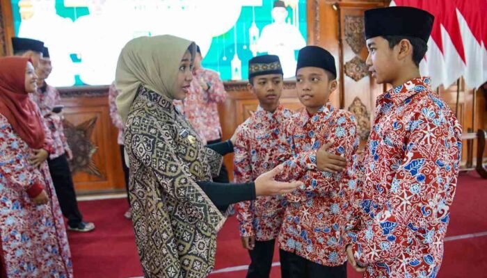 44 Kafilah MTQ Mojokerto Siap Berlaga di MTQ Jatim 2025, Wali Kota Beri Pesan Penting