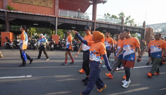 Fun Run Bulan PRB 2025 di Kota Mojokerto, Ning Ita Ajak Warga Kenali Ancamannya, Kurangi Risikonya Dalam Setiap Momen