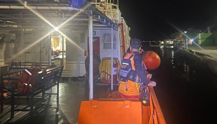 KM Putra Putri 02 Alami Mati Mesin di Perairan Pulau Mare, 14 ABK Selamat