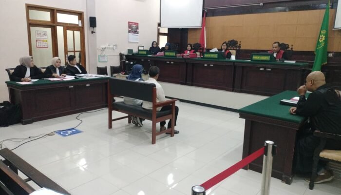 Rekayasa Perceraian, Dua Advokat Mojokerto Dituntut 1 Tahun Lebih Penjara