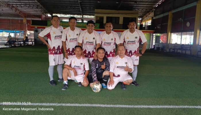 Jersey Baru Tim Futsal PWI Mojokerto Raya Resmi Diluncurkan, Dukungan PT Athariz Building Mengalir Kuat