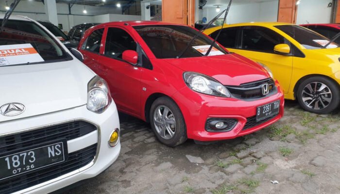 Tips Membeli Mobil Bekas Agar Tidak Tertipu, Wajib Dicek Sebelum Deal!
