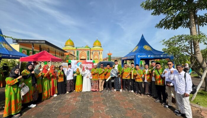 Apresiasi Agen Berprestasi, An Namiroh Group Berikan Hadiah Mobil Fortuner