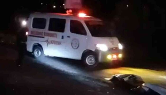 Tragis! Adu Banteng Dua Sepeda Motor di Gondang Mojokerto Tewaskan Tiga Orang