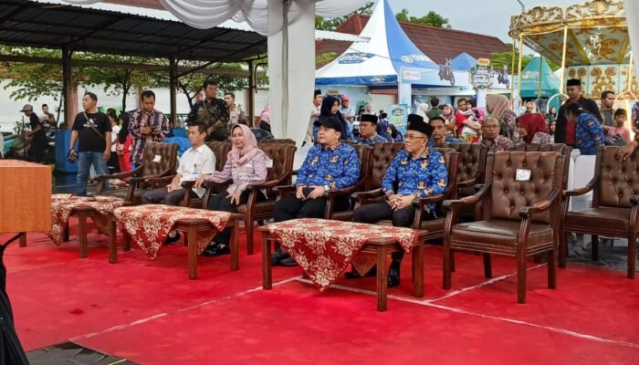 Resmi Dibuka! 75 UMKM Ramaikan Pasar Takjil 2026 di Pasar Ketidur, 1.000 Kupon Gratis Dibagikan