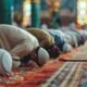 Keutamaan Sholat Tarawih Malam ke-12: Wajah Bercahaya di Hari Kiamat