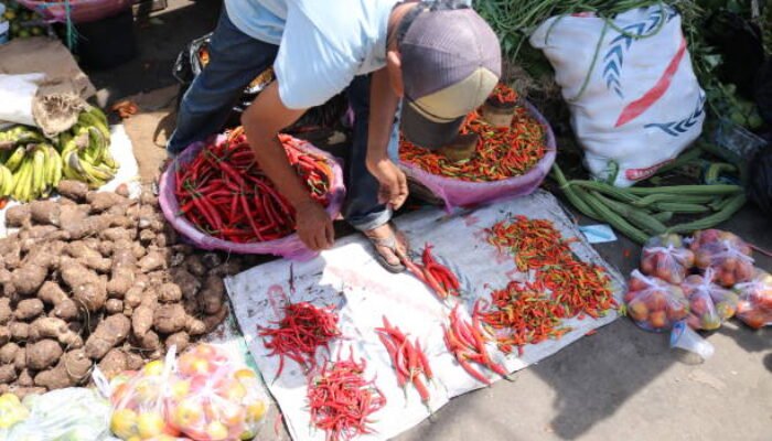 Update Harga Sembako Jawa Timur 4 Maret 2026: Daging Sapi Turun, Cabai dan Daging Ayam Ras Naik