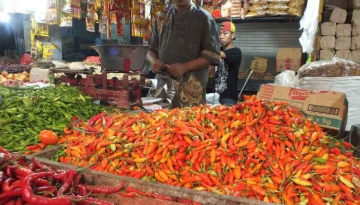 Update Harga Sembako Jatim 16 Maret 2026: Cabai Rawit Tembus Rp83 Ribu per Kg